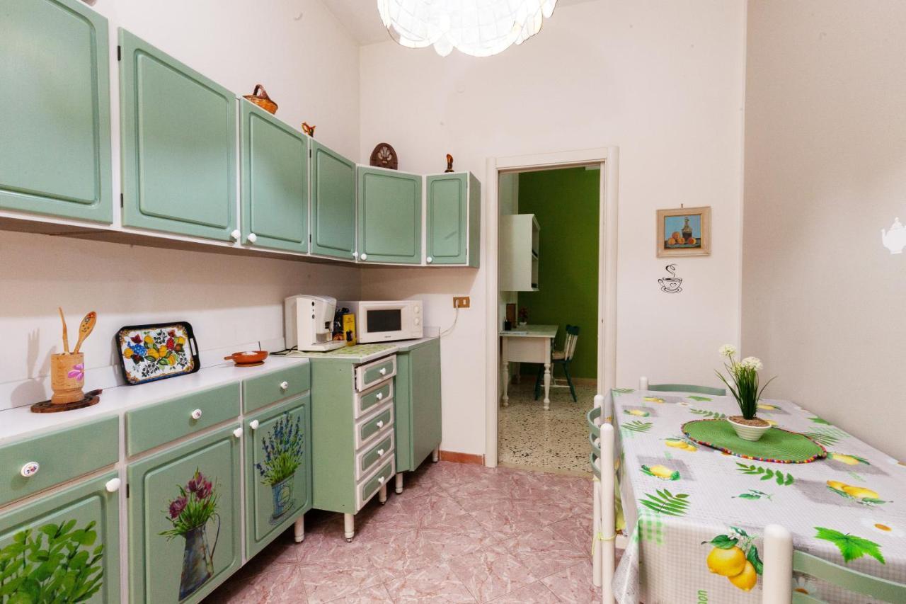 Holiday Apartment My House Palermo Exteriör bild